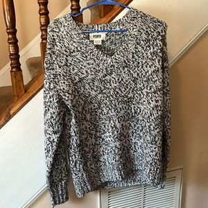 Victoria's Secret PINK Black & White V-neck Sweater